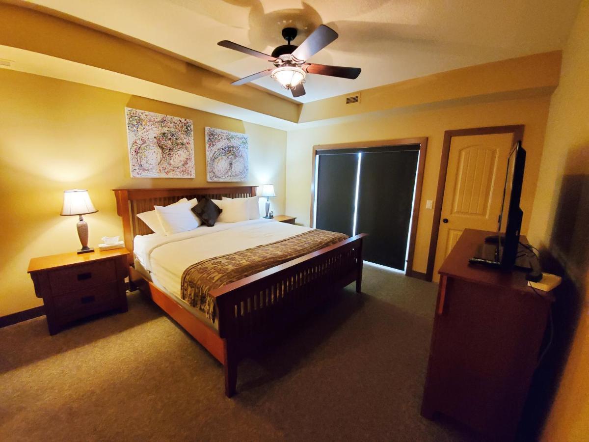 Cozystay Signature Lake Okanagan Resort Kelowna Zewnętrze zdjęcie