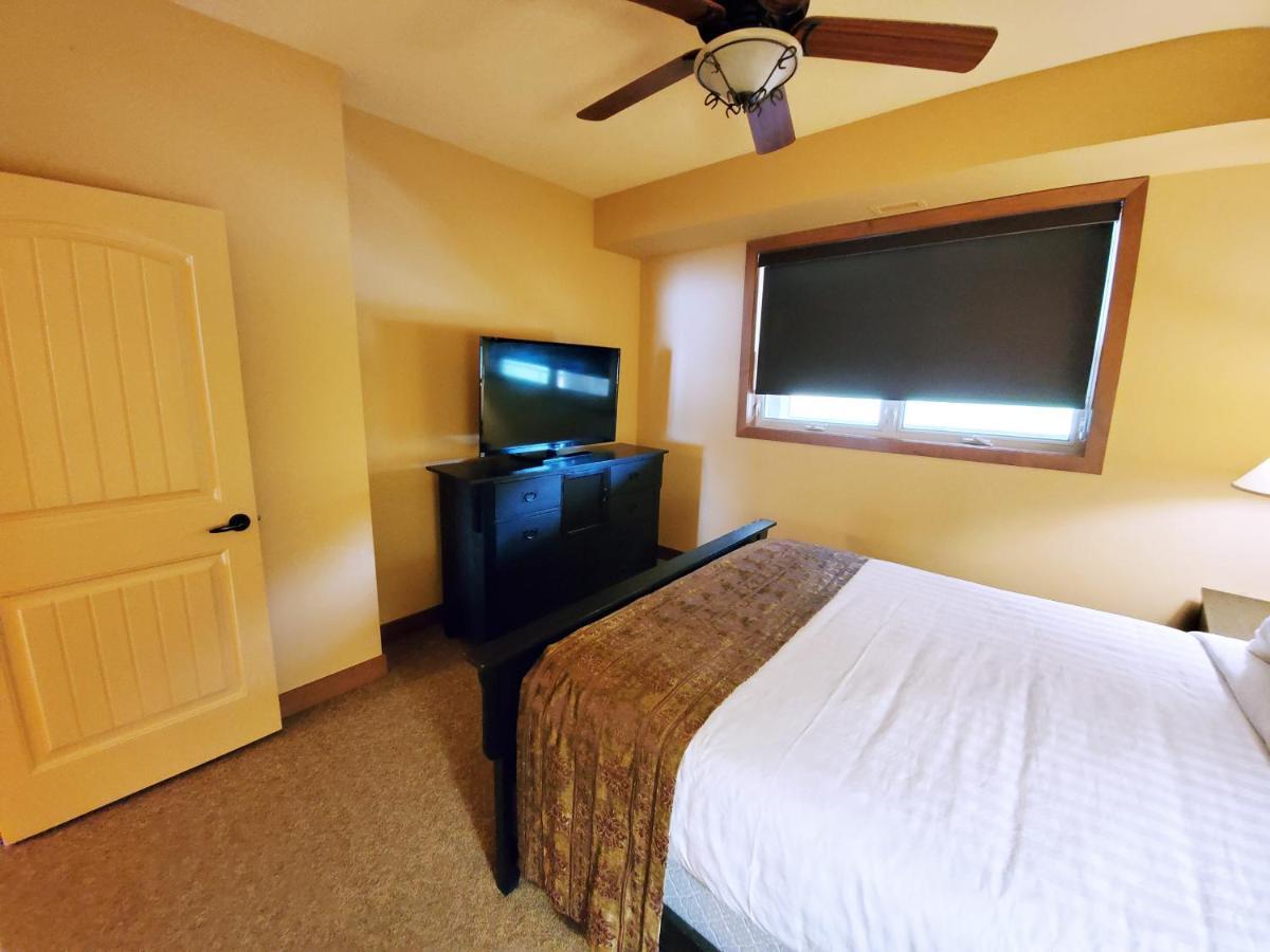 Cozystay Signature Lake Okanagan Resort Kelowna Zewnętrze zdjęcie