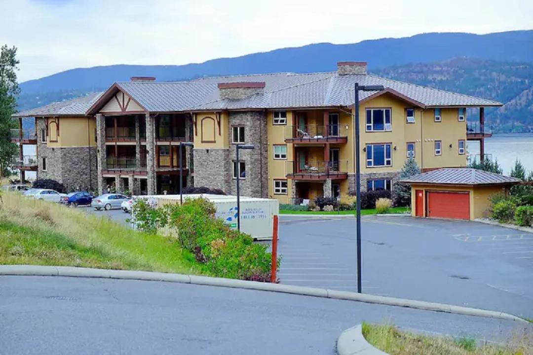 Cozystay Signature Lake Okanagan Resort Kelowna Zewnętrze zdjęcie