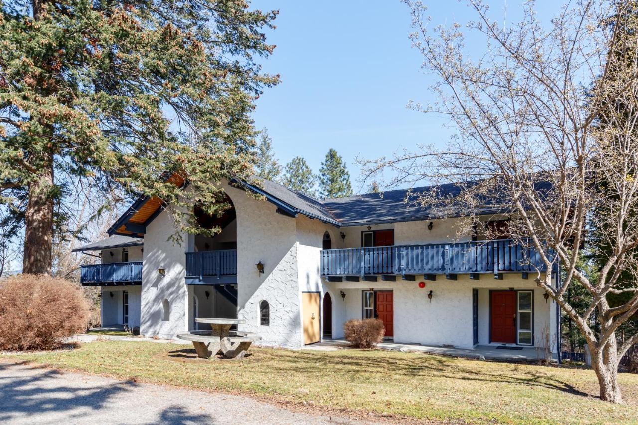 Cozystay Signature Lake Okanagan Resort Kelowna Zewnętrze zdjęcie